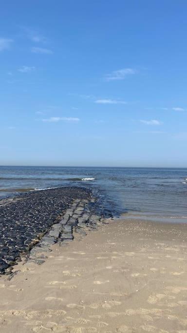 Strandhuisje Daan Dicht Bij Zee En Strand Callantsoog Exterior photo